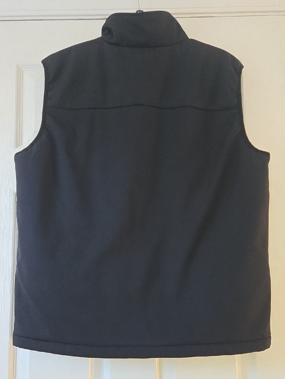 🚘 Tesla Soft Shell Vest In Excellent Condition! Size Large! - Picture 2 of 4